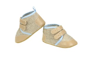 Buciki niemowlęce dla chłopca beżowe - na rzepy 