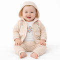 Komplet-niemowlęcy-dla-dziewczynki-3-częściowy-beżowe-kwiatki.png