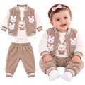Komplet-niemowlęcy-dla-dziewczynki-welurowy-beż-bluza-spodenki-body-króliczki.png